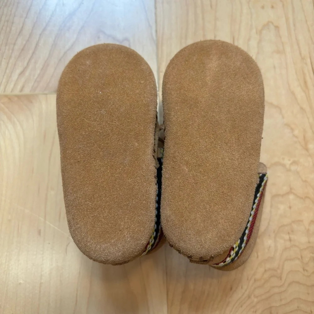 NEW Minnetonka Moccasins with Embroidered Detailing Leather Suede Braided Bootie